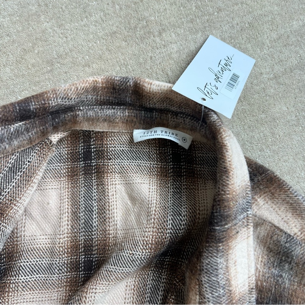 Plaid Fringe Button-Up jacket - Picture 3 of 3